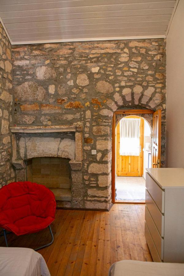 Annemin Harabesi Otel Çeşme Extérieur photo