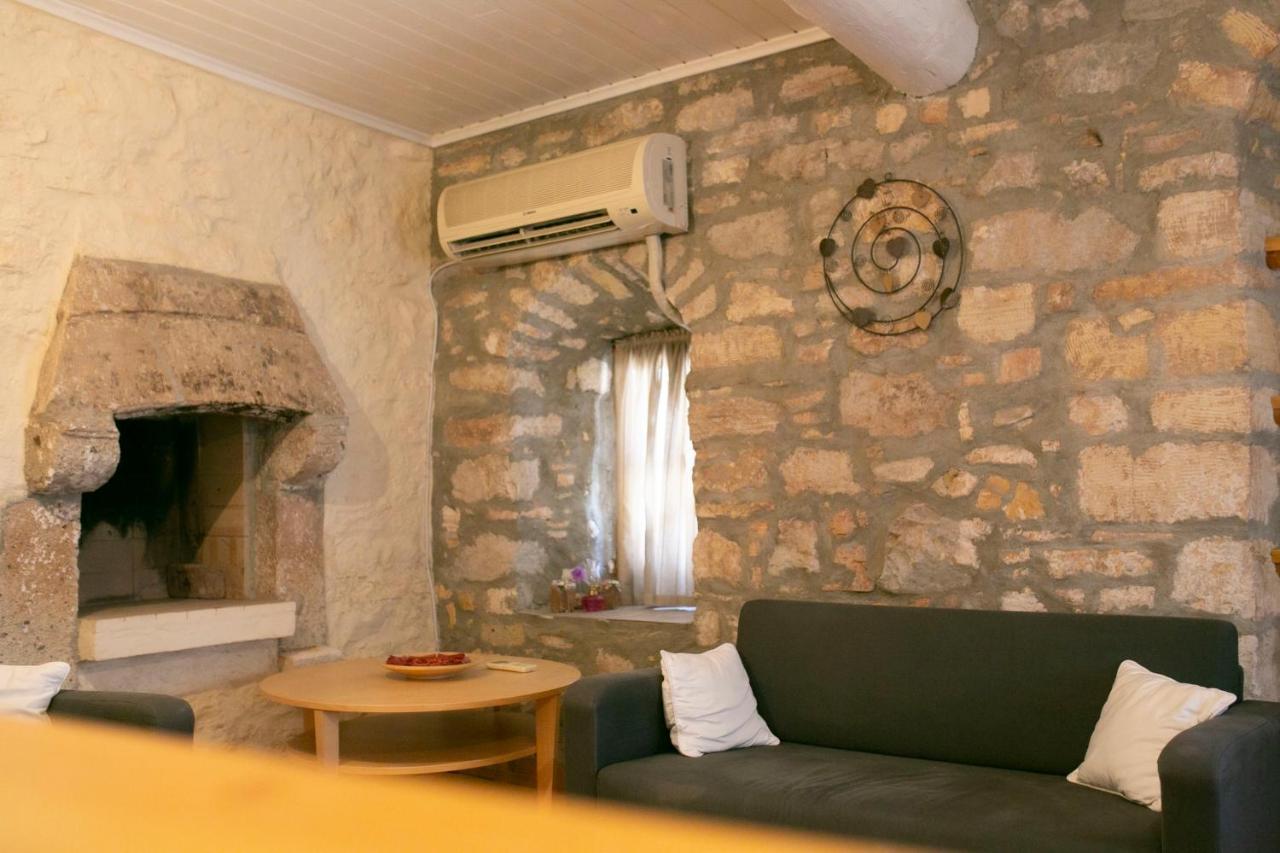Annemin Harabesi Otel Çeşme Extérieur photo