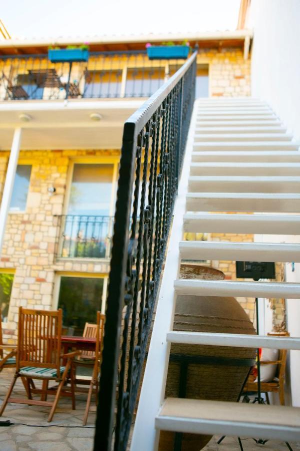 Annemin Harabesi Otel Çeşme Extérieur photo