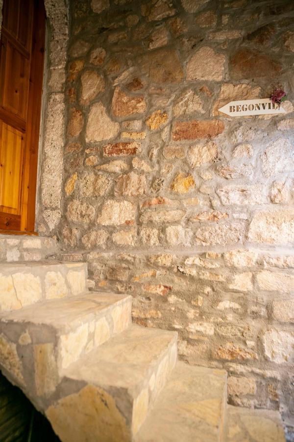 Annemin Harabesi Otel Çeşme Extérieur photo